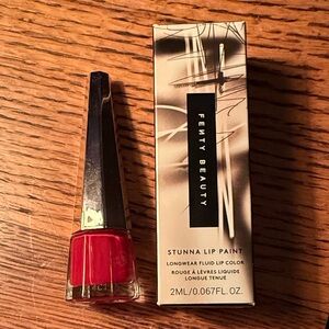Fenty Beauty Stunna Lip Paint in Bold Red